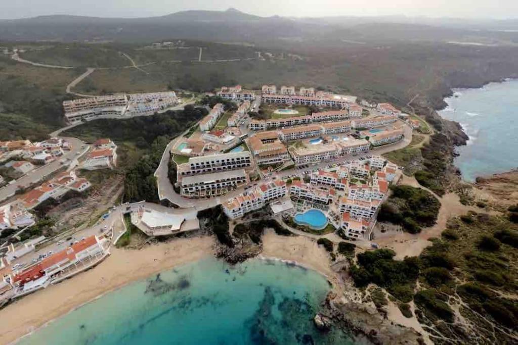 Lovely Hideaway With Pool And White Sand Beach Arenal d'en Castell Exterior photo